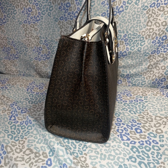 Guess Bags New Brown Guess Purse Handbag Tote Bag Satchel Natural